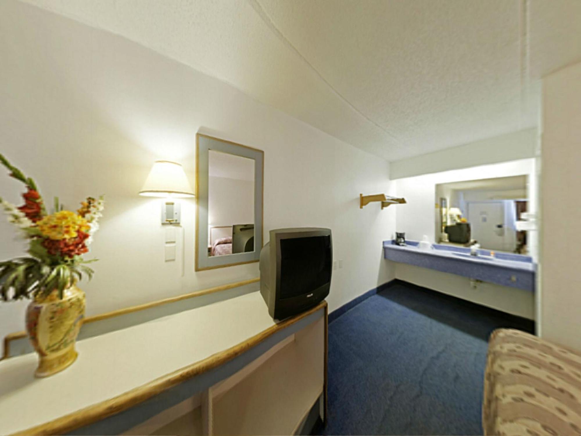 Royal Inn シャーロット エクステリア 写真